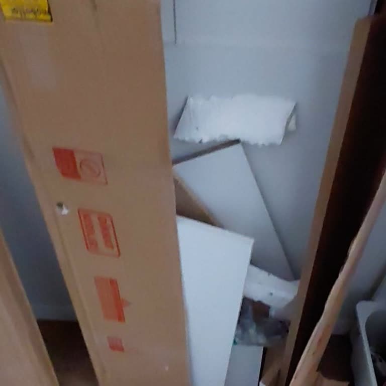 Eksik Parçalar Nedeniyle Çalışma Masası Kullanılamıyor, İade İstiyorum