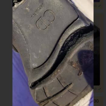 Zapatillas Voghion B22 tienen suela rota tras poco uso, pido cambio