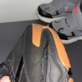 Skechers Ayakkabısının Erken Bozulması Ve Gerekçesiz Garanti Reddi