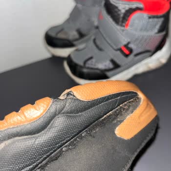 Skechers Ayakkabısının Erken Bozulması Ve Gerekçesiz Garanti Reddi