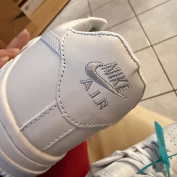 Exijo devolución urgente por Zapatos de Voghion defectuosos