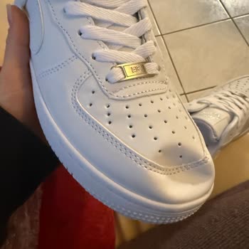 Exijo devolución urgente por Zapatos de Voghion defectuosos