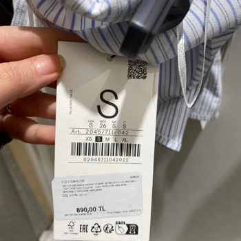 Hilltown AVM Stradivarius Mağazasında Çift Fiyat Ve Kaba Personel