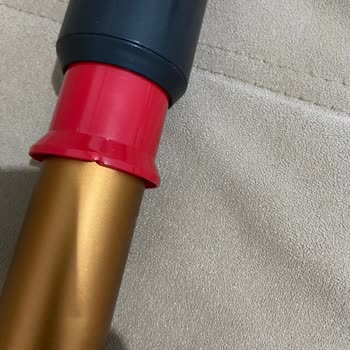 Dyson V16 Süpürgede Zayıf Çekim Ve Servis Sonrası Boru Hasarı Sebebiyle Ücret İadesi Talebi