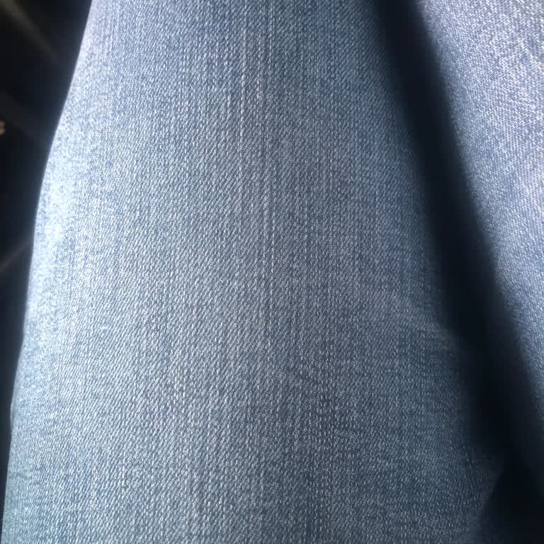 Mavi Mağazasındaki Kot Pantolonun Üç Yıkanmada Renk Atması Ve Çözüm Sunulmaması