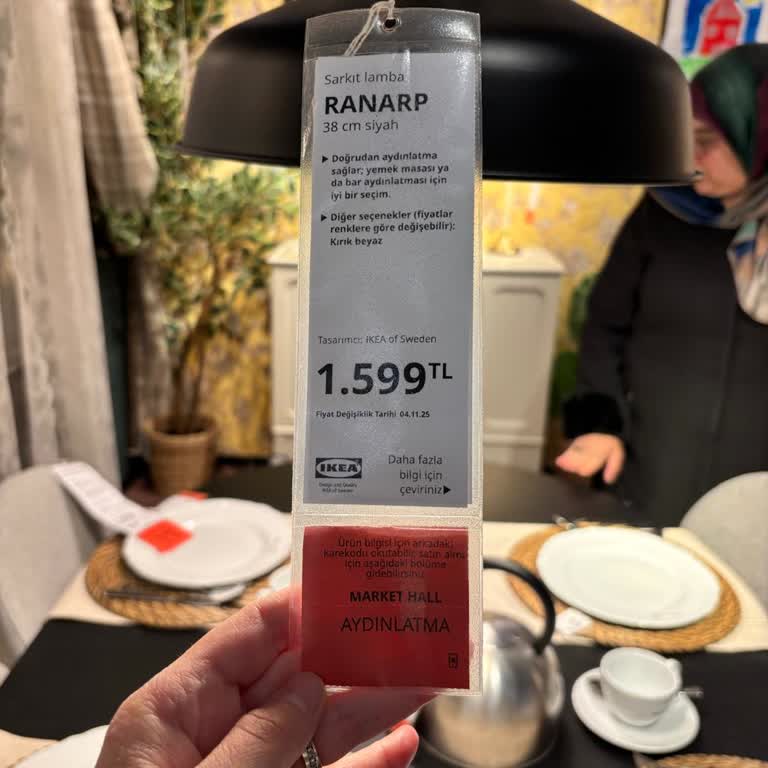 Bursa IKEA'da Etiket Üzerindeki Fiyat Kabul Edilmedi Ve Fazla Ücret İstendi