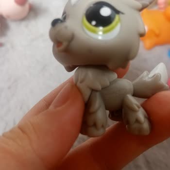 Littlest Pet Shop Figürlerinde Aniden Oluşan Kararmalar Ve Değişim Talebi