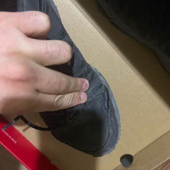 Soft Shell & Waterproof Ayakkabının Kısa Sürede Açılması Ve Garanti Reddi