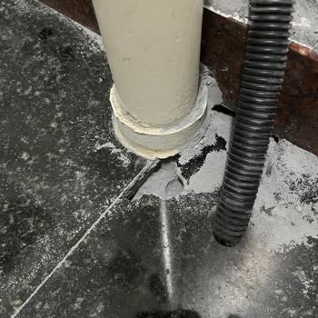 Türk Telekom’un Fibre Dönüşüm Çalışması Binamıza Delik Açtı Ve Zarar Verdi