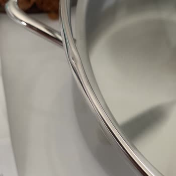 Defolu Teşhir Tenceresi Yeni Ürün Gibi Satıldı 90 Km Gidiş Dönüş Şikayeti