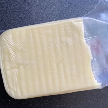 Kaşarda Bulunan Kıl İçin Hijyen Şikayeti Ve Telafi Talebi