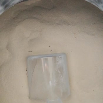 Bigjoy Whey Classic Hindistan Cevizi Ürününün Kapağında Belirtilmemiş Yabancı Madde Bulunması