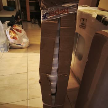 Hasarlı Koli Ve Endişe Yaratan Müşteri Hizmetleri