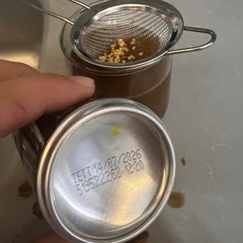 Nescafe Express Ürününde Beyaz Parçacık Sorunu Tekrarlıyor