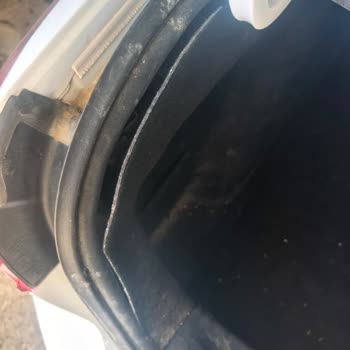 Garanti Kapsamı Reddi: Direksiyon Soyulması Ve Bagaj Halısı Açılmaları