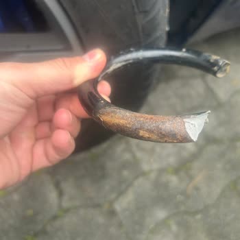 Autohero Liefert Beschädigten BMW X4 Mit Versteckten Mängeln