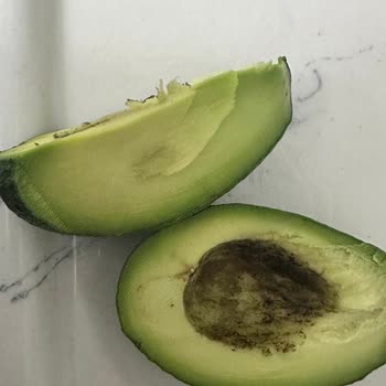 Migros’ta İndirimli Avokadolar Olgunlaşmadı Ve Bozuldu