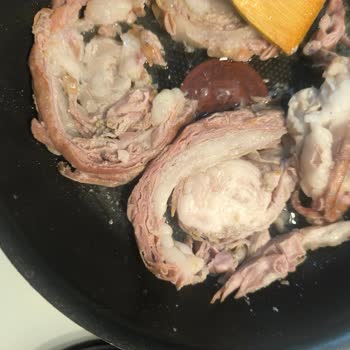 Kokoreçte Bulunan Yabancı Madde Gıda Sağlığını Tehdit Ediyor