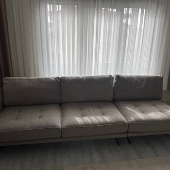 Broken Sofa Delivered By Enza Home After Long Delay