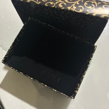 Gösterilen Hediye Kutusu İle Gelen Kutu Arasındaki Uyumsuzluk