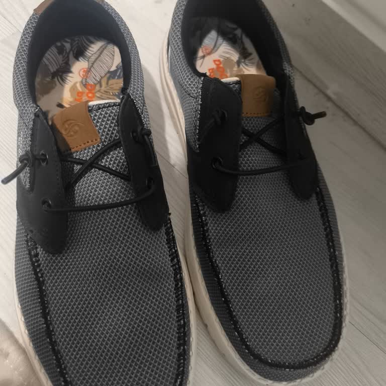 FLO Mağazasında Dockers Ayakkabısının Topuk Sıkışması Nedeniyle Değişim Talebi