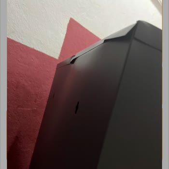 Hasarlı Ayakkabılık Geldi, Satıcıdan Yanıt Yok