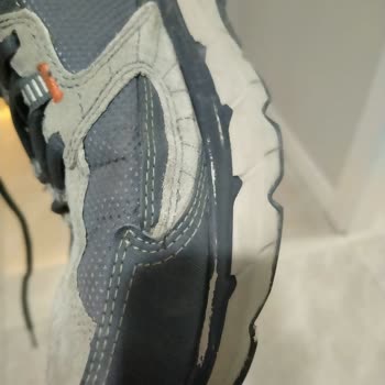 Skechers Ayakkabısının Kısa Sürede Boya Atması Ve Reddedilen Garanti Talebi