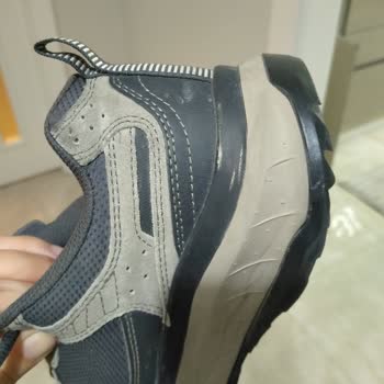 Skechers Ayakkabısının Kısa Sürede Boya Atması Ve Reddedilen Garanti Talebi