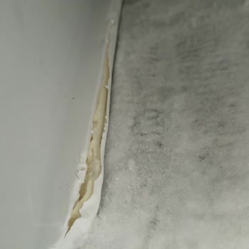 Profilo Derin Dondurucuda Sürekli Buzlanma Ve Raf Yarıklığı Sorunu