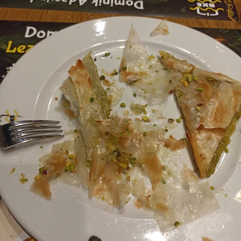 Katmerde Taş Bulunması Ve Yetkili İletişim Eksikliği