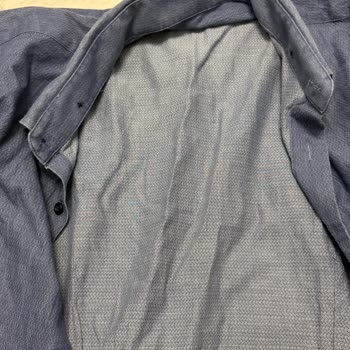 Denim Gömlekte İlk Yıkamada Renk Solması Ve Küçülme