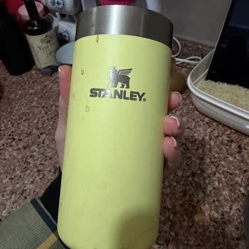 Stanley Termos Kapağı Patladı, Tabletim Hasar Gördü Ve Tazminat Talep Ediyorum