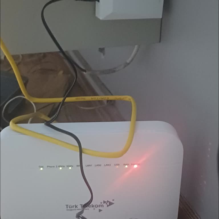 Fiber İnternet Kesintisi Nedeniyle İş Kaybı Ve Ücret İadesi Talebi