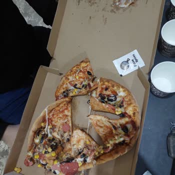 Kırık Ve Hijyenik Olmayan Pizza Teslimatı Nedeniyle İade Talebi