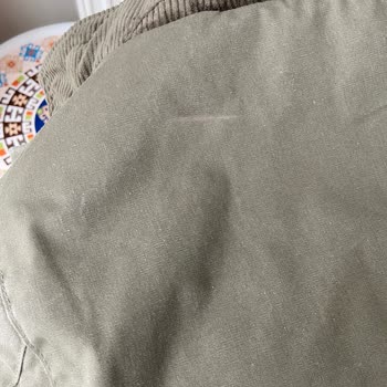 Çocuk Montunda İlk Yıkamada Renk Solması Ve Tüy Dökülmesi