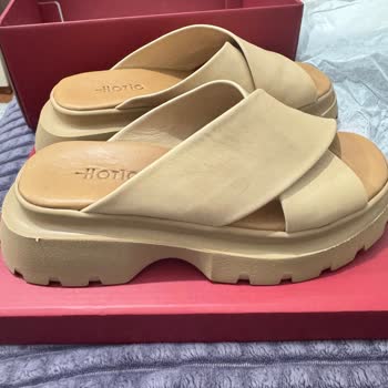 Ayıplı Ayakkabıda İade Reddi Ve Mağaza Müdürünün Kırıcı Tutumu