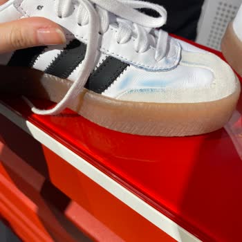 SuperStep Mağazasındaki Adidas Samba Ayakkabısının Deformasyonu Ve Kullanıcı Hatası İddiası