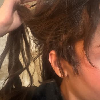 Ahmet Ekinci Hair Studio Son Derece İlgisiz ve Sorumluluk Almıyor