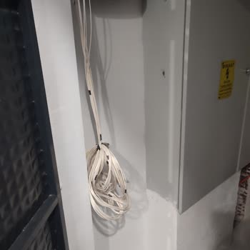 Fiber Kabloda Sonlandırma Kutusu Eksikliği Nedeniyle İnternet Hizmeti Sağlanamıyor