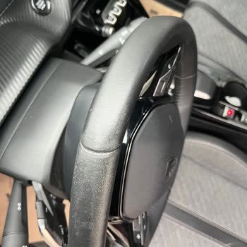 Peugeot 2008'de 30 Bin Kilometrede Direksiyon Simidindeki Erken Soyulma