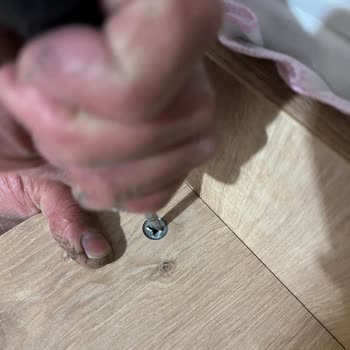 Kurulum Kılavuzu Olmadan Eksik Parçalar Ve Saygısız Müşteri Temsilcisi