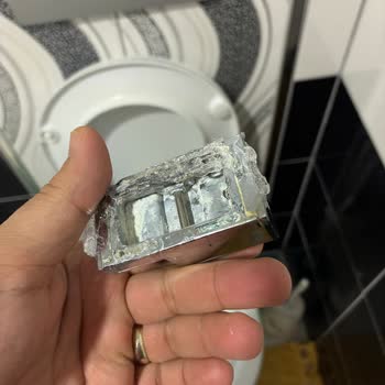 Creavit Klozet Kapağı Menteşesi Uygun Parça Bulunamıyor