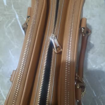 Garanti Süresi Dolmuş Çantanın Fermuarı Çöktü Ücretsiz Tamir Veya İade Talebi