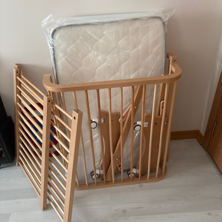 Eksik Montaj Parçaları Nedeniyle Beşiği Kurulamıyor Ve Müşteri Desteği Yanıt Vermiyor