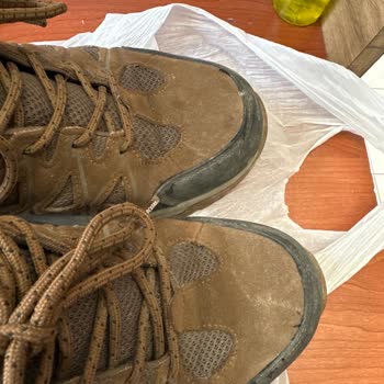 FLO Ayakkabı’da Kırık İpler Ve Dikiş Sorunu Kullanıcı Hatası Olarak Değerlendirildi