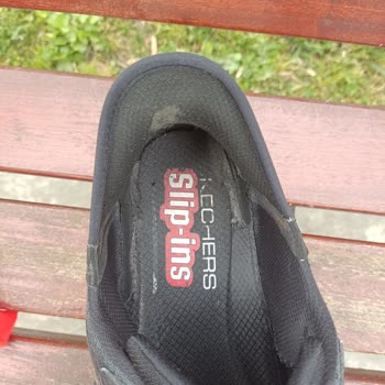 Skechers Ayakkabısında 4 Aylık Kullanımda Deformasyon Ve Yırtık: Değişim Talebi