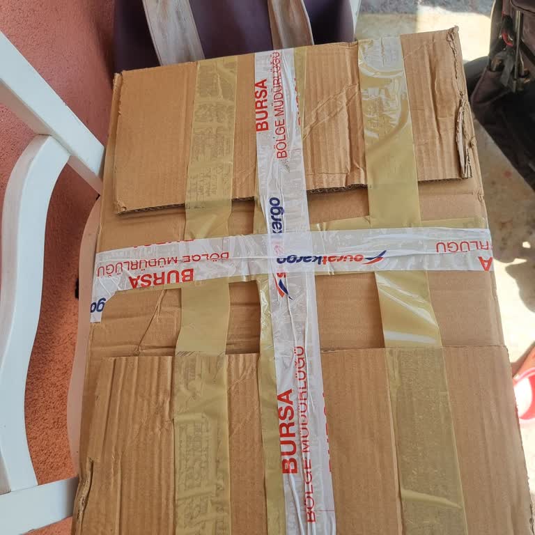 Şok Market'te Eksik Vidalar Ve Geçersiz İade Kodu Sorunu