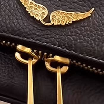 @Luxeryworldd_ Instagram'dan Hasarlı Çanta Satışı, Hesabın Kapatılmasını Talep Ediyorum