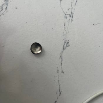 Korkmaz Tavasının Vidalı Parçasının Patlaması Ve Ciddi Kol Yaralanması