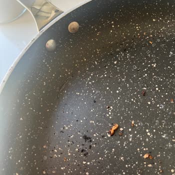 Korkmaz Tavasının Vidalı Parçasının Patlaması Ve Ciddi Kol Yaralanması